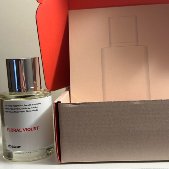 Floral Violet Perfume by Dossier - Picture 2 of 8